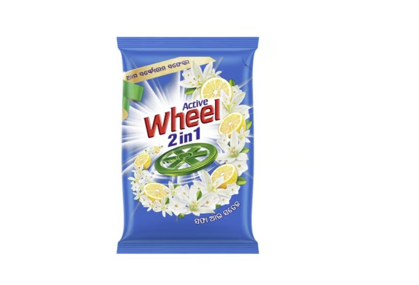 Wheel 2 in 1 Clean & Fresh Detergent Powder (1 Kg)